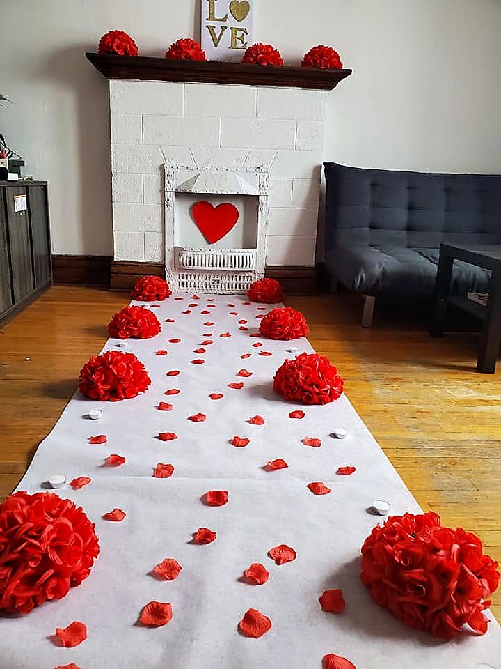 À domicile — Mise en scène romantique