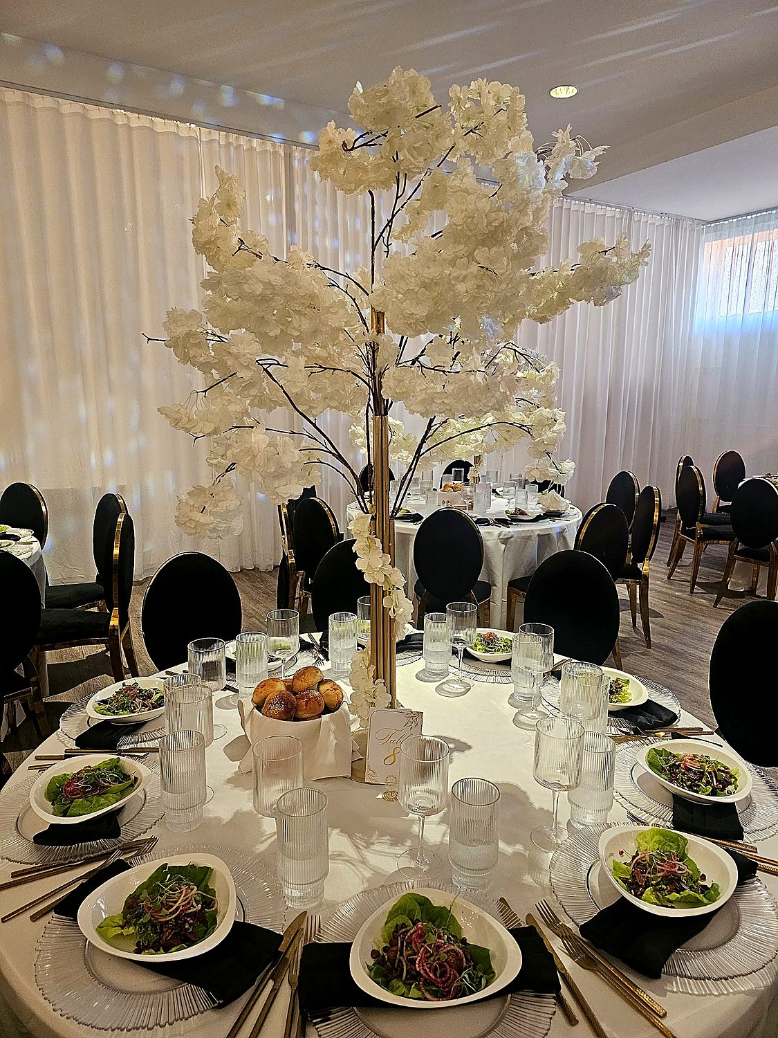 Décorations — Longue table